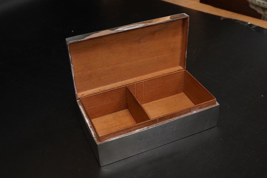 A George V part engine turned silver mounted rectangular cigarette box, with engraved inscription, J.B. Chatterley & Sons, Birmingham, 1925, 16.5cm.